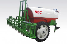 Щангова пръскачка BZC - Трактор