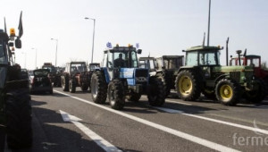 Гръцките фермери пак ще закарат тракторите до границата  - Снимка 1