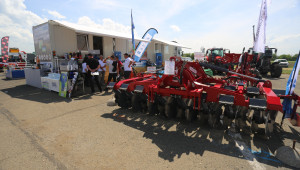 Австрийските трактори Lindner вече и в България от Универсал-НВГ