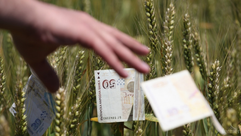 ЕК отпуска 1 милиард евро за кредитиране на млади фермери