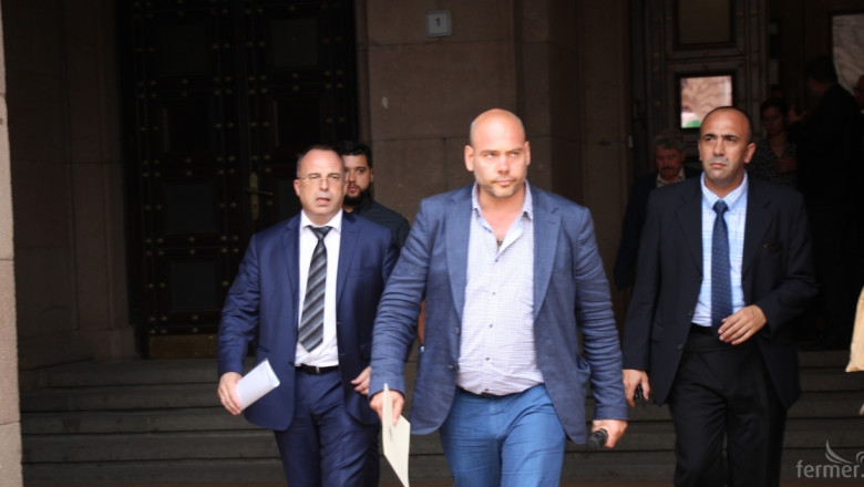 Паднаха оставки в земеделското министерство, освободен е зам.-министър Димитров (обновена)