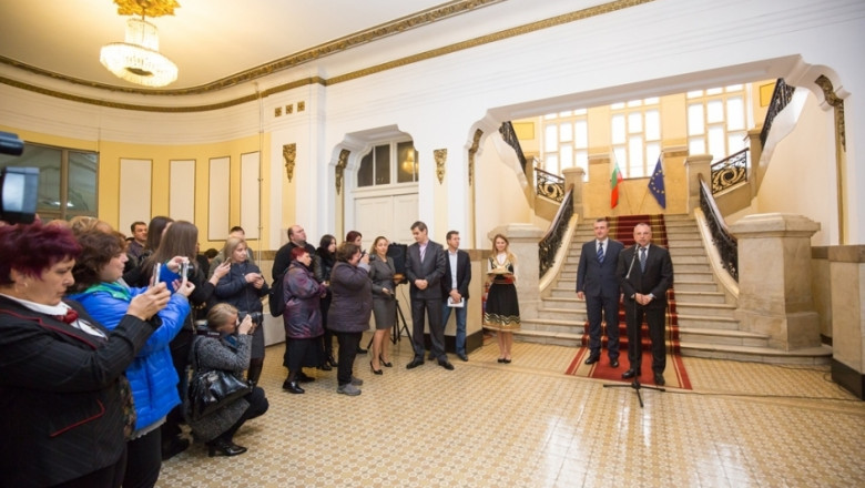 Министър Порожанов посрещна гости в Деня на отворените врати на МЗХГ 
