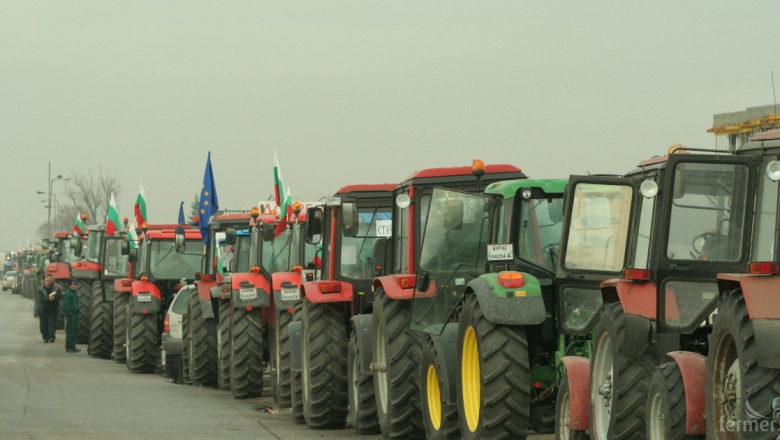 Зърнопроизводители излизат на протест с машини 