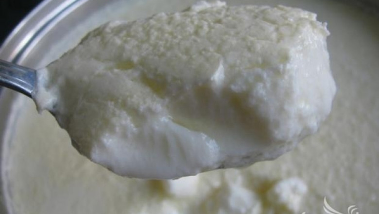 Тестове доказаха, че новите опаковки на киселото мляко са безопасни
