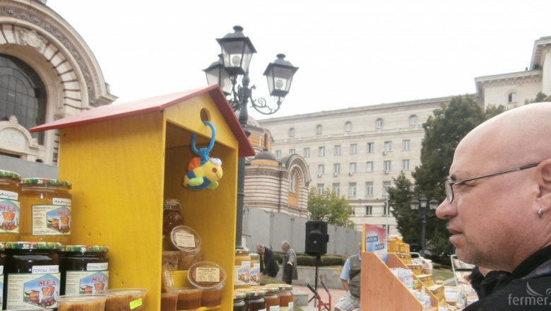 Как украинските пчелари планират да печелят повече от износа на мед 