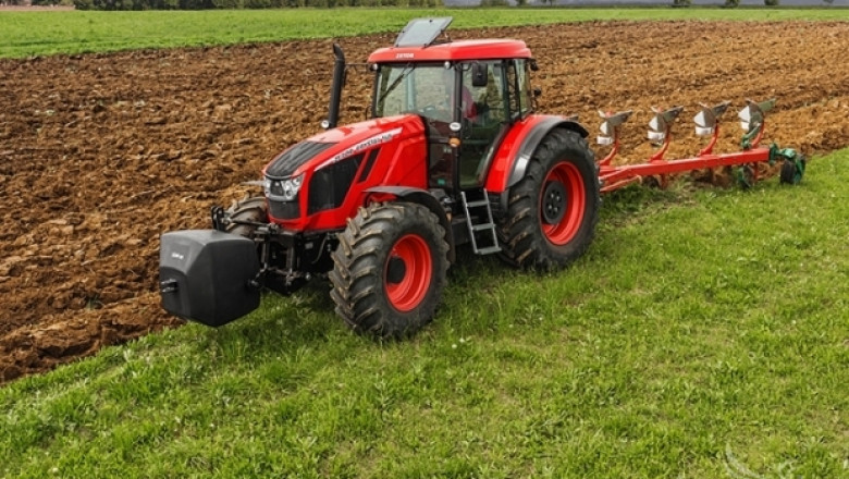 Чешките трактори ZETOR доказват своето превъзходство на полеви тест (ПОКАНА)