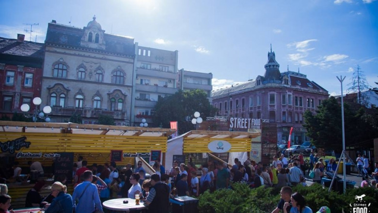 Фестивал на уличната храна главозамайва с местни изкушения