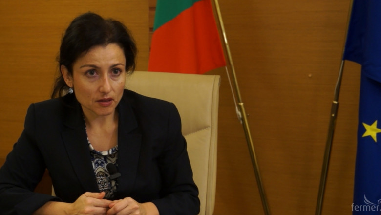 Министър Танева: Подмярка 7.2 от ПРСР 2014-2020 ще бъде отворена в края на август