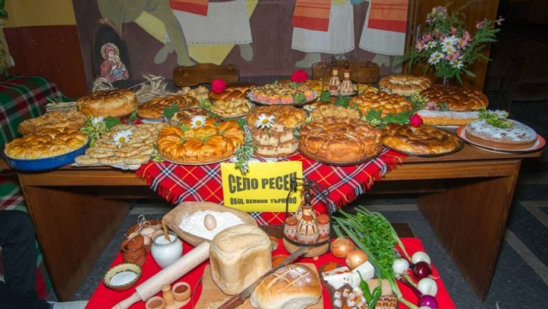 С народни песни и танци се проведе Празникът на хляба в село Ресен