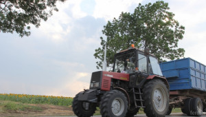 Ограничават движението на камиони и земеделска техника заради празниците - Agri.bg