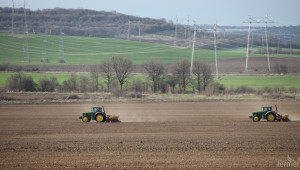 Сеитбата на царевица и слънчоглед изостава значително тази пролет  - Agri.bg