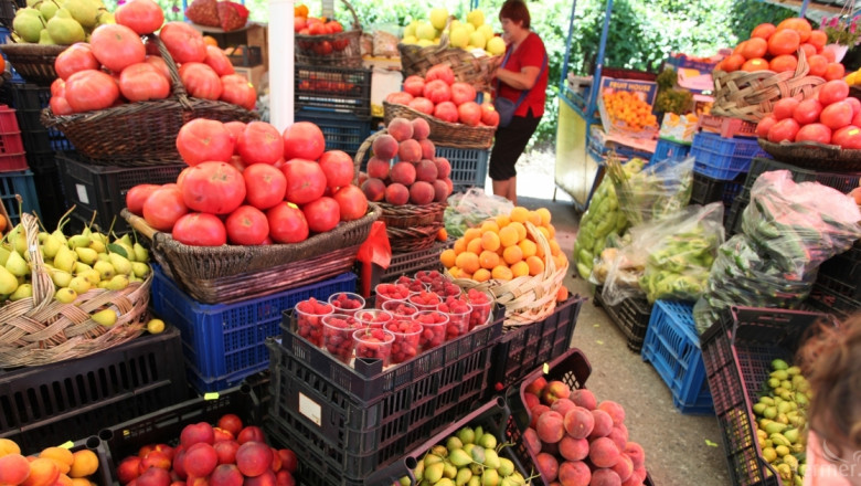БАБХ започва проверки на влизащите в страната пресни плодове и зеленчуци