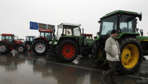 Атина увеличи наказанието за фермери, блокиращи пътищата - Agri.bg