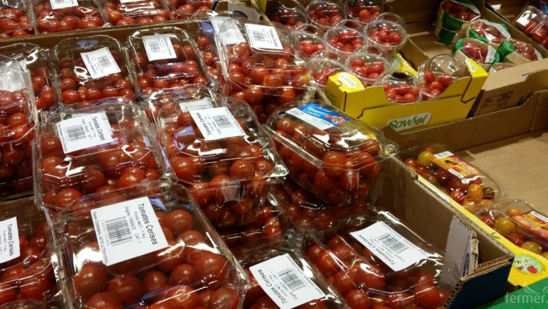 Русия спира вноса на домати, ягоди, карфиол и броколи от Турция
