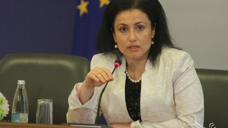 Министър Десислава Танева получава сериозна подкрепа от агросектора, сочи проучване