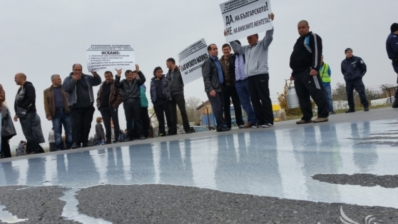 МЗХ: Премахването на дезинфекцията на границата с Турция не е повод за протест