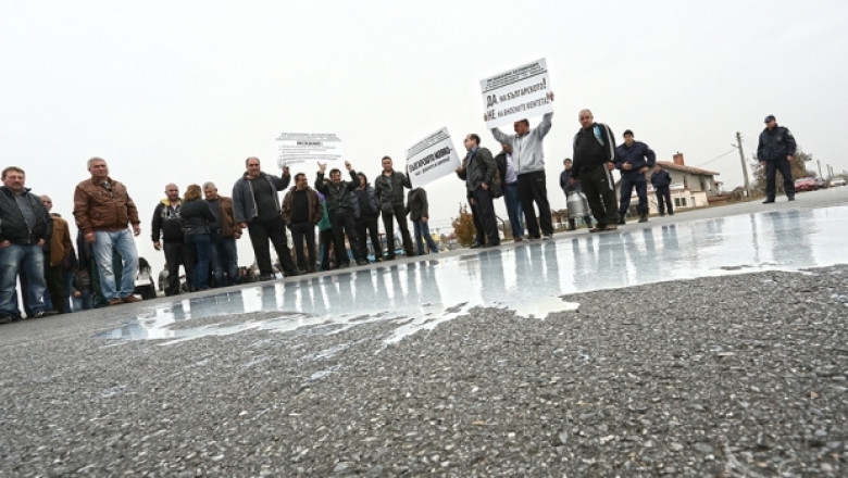 Протестът на фермерите до Ямбол (СНИМКИ)