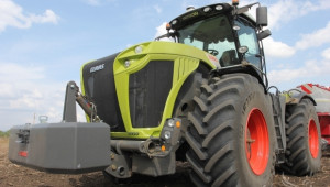 Нов мощен трактор CLAAS XERION 5000 идва в България за новия сезон - Agri.bg