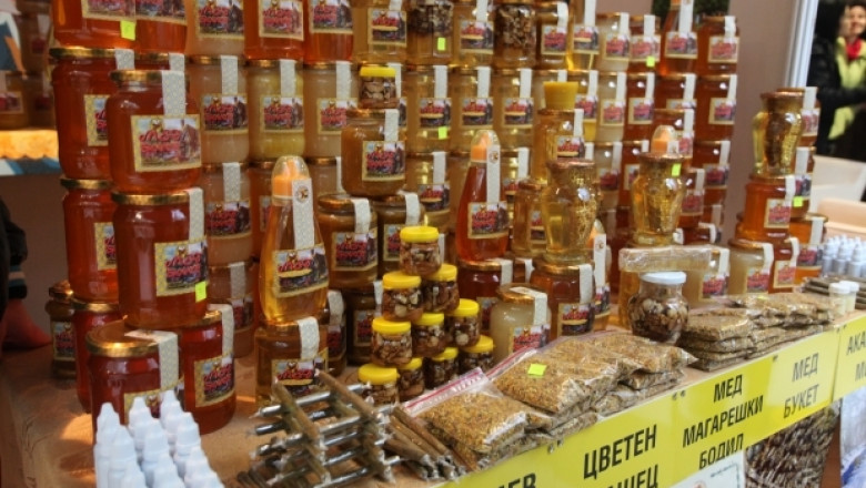 Фестивал на меда започва във Варна