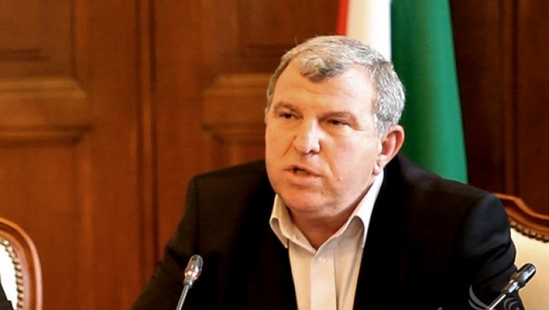 Министър Димитър Греков отговаря на въпроси относно изпълнението на ДПП 2014