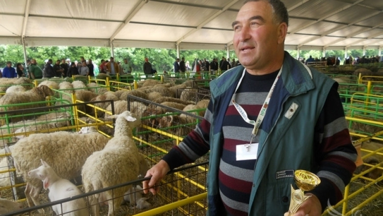 Хюсеин Абдулов, фермер: Българските овцеферми са технологично изостанали 