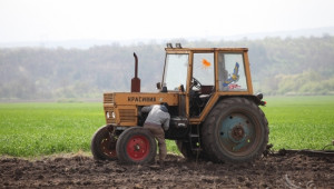 НАП: Изтича срокът за декларации от самоосигуряващи се земеделци - Agri.bg