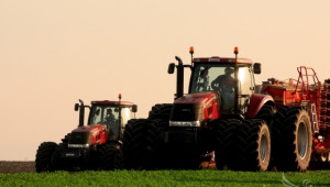 Тайтън Машинъри представи нова агротехника на голям земеделски форум (ВИДЕО)