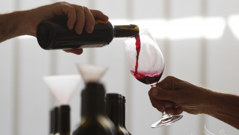 Работна среща за създаване на консорцим за износ на вино се провежда в ИАЛВ