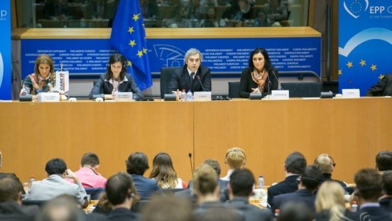 Обявиха официално носителите на Европейската награда за млади фермери