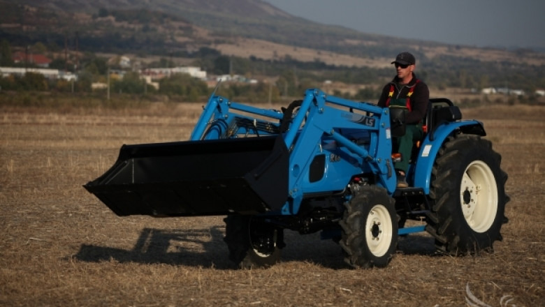 Конкурентни цени предлага Сатнет Карлово за новата серия трактори LS R (ВИДЕО)