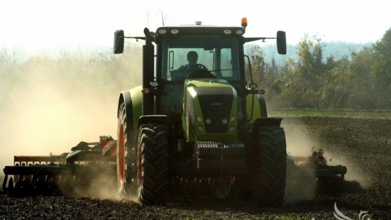  Законови промени ще облекчават регистрацията на земеделска техника