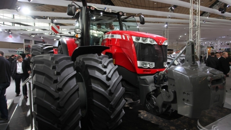 Massey Ferguson представи най-мощния си трактор до сега на Агритехника 2013 (ВИДЕО)