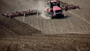 Политици обмислят преразглеждане на мораториума за продажба на земеделска земя - Agri.bg