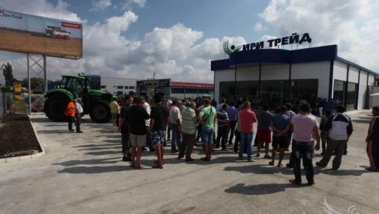 Ири Трейд  АД откри търговско-сервизен център за агротехника в Добрич (ВИДЕО)