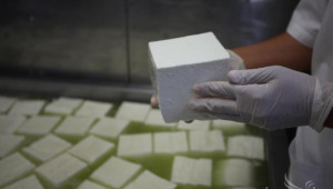 Подготвя се промяна на стандарта за бяло саламурено сирене - Agri.bg