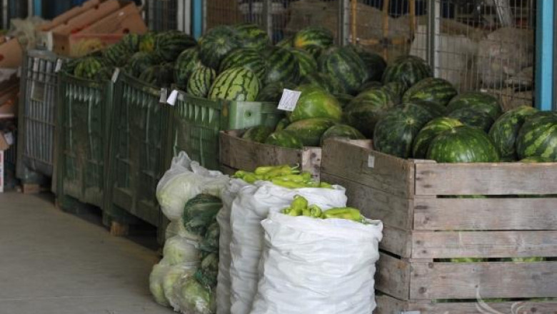 МЗХ подготвя наредба за ограничаване на вносни плодове и зеленчуци