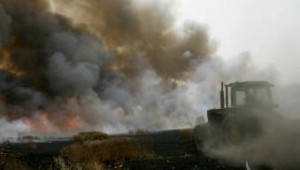 Комбайн, инвентар и ремаркета изгоряха в пожар край Монтана - Agri.bg