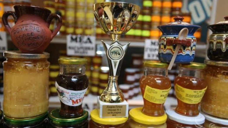 Празник на меда, пчелите и пчеларите се провежда днес в Шумен