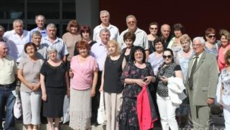 Лозаро-градинарски факултет от Аграрния университет в Пловдив се събра след 40 години