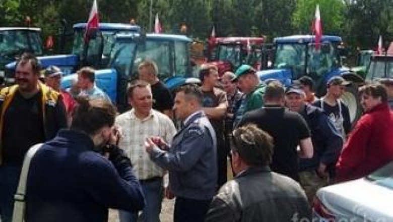 В Полша фермери излязоха на протести, заради разграбване на земята от чужденци