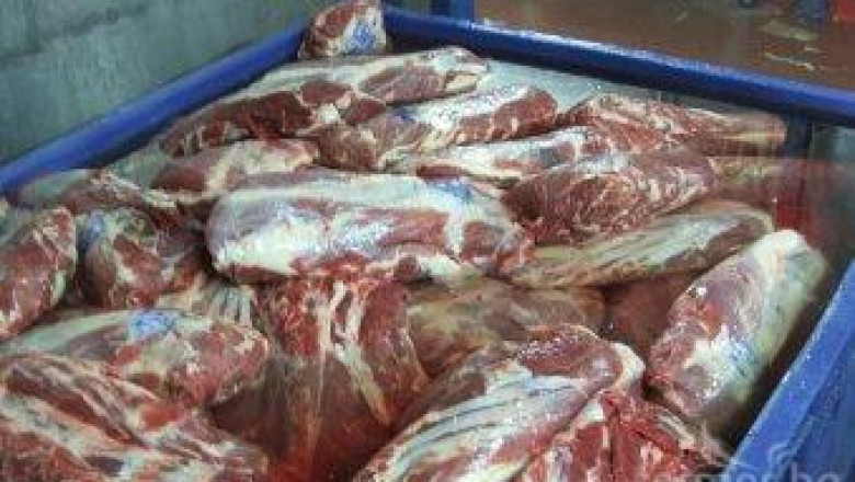 БАБХ затвори завод за месо в Силистра заради 4,2т. агнешко, телешко и свинско от 2009-а