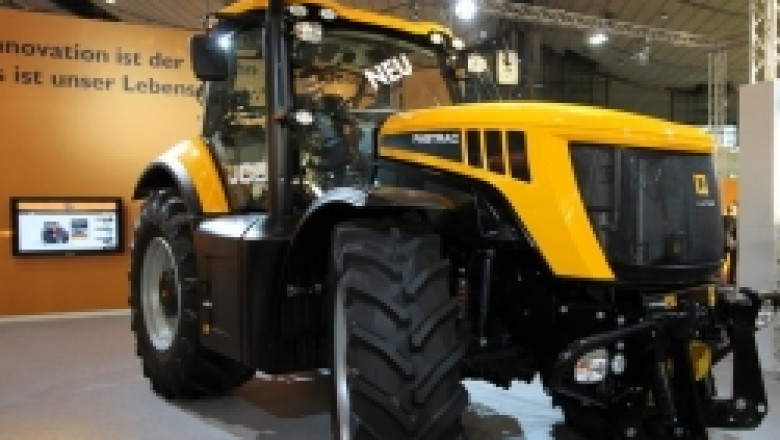 JCB, представи официално новата генерация трактори Fastrac