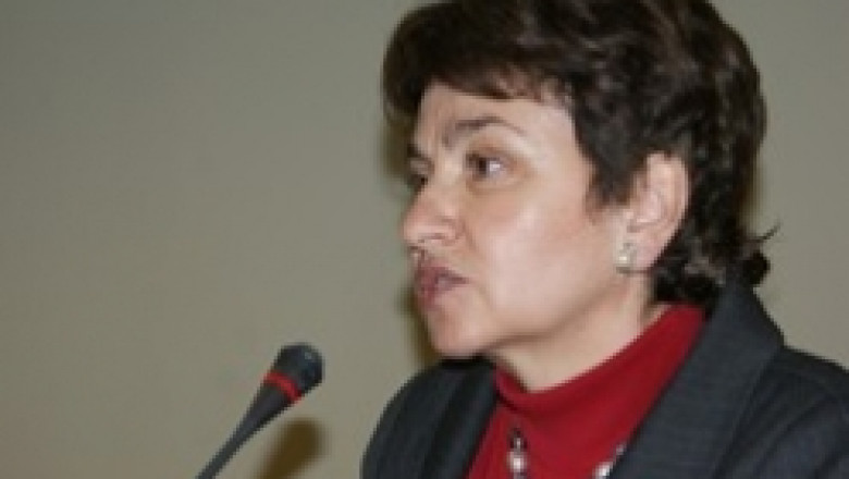 Меглена Плугчиева: Бездушна и немaрлива администрация проваля фермерски проекти