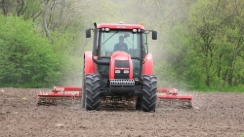 Мярка 121 остава затворена в частта си за закупуване на земеделска техника