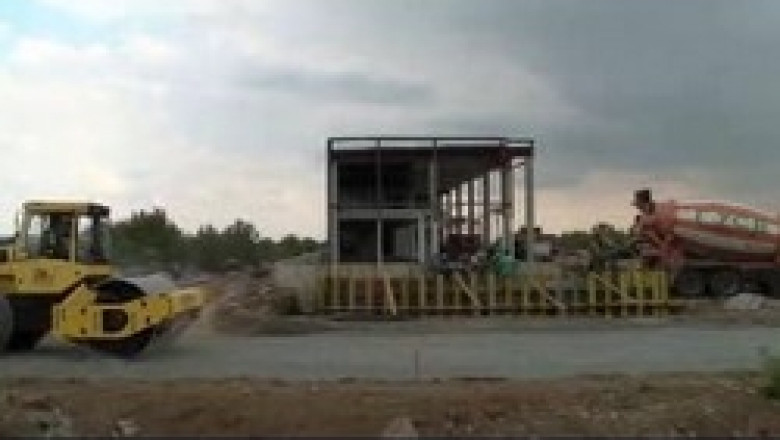 Усилено строят агромола на фирма Бултрекс в Стара Загора