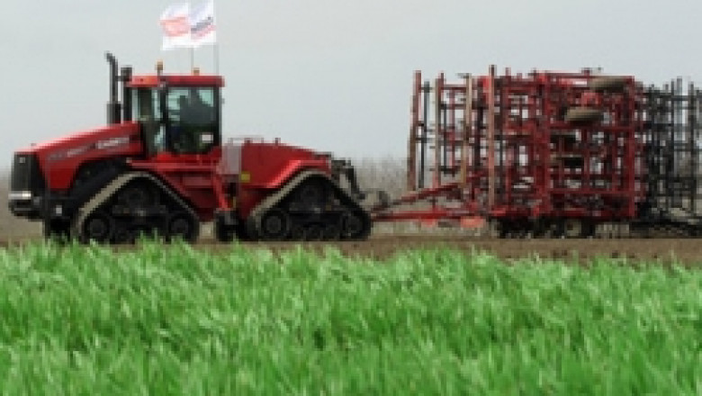 „Римекс 1 - Холдинг” показа уникални за България канадски почвообработващи машини