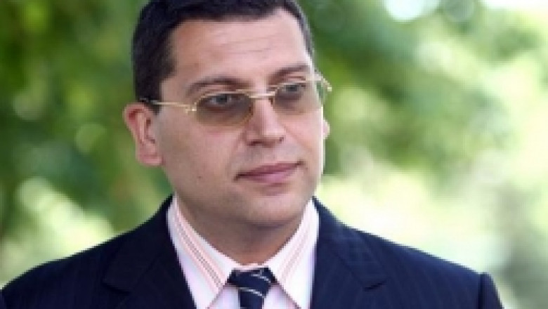 Разследват Марио Николов за още 11 измами с еврофондове