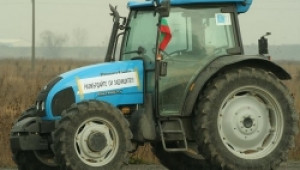 Едва 20 трактора изкараха фермерите на протеста до село Горна Студена - Agri.bg
