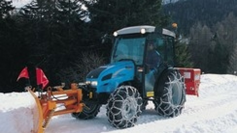 5 нови трактора за зимата ще получат днес кметове на 12 русенски села