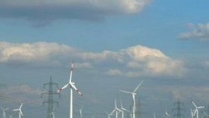 Мощни инвеститори от испанската фирма Ебаме са заявили намеренията си да инвестират милиони евро в изграждането на вятърни и соларни електроцентрали в Пловдивски села - Agri.bg